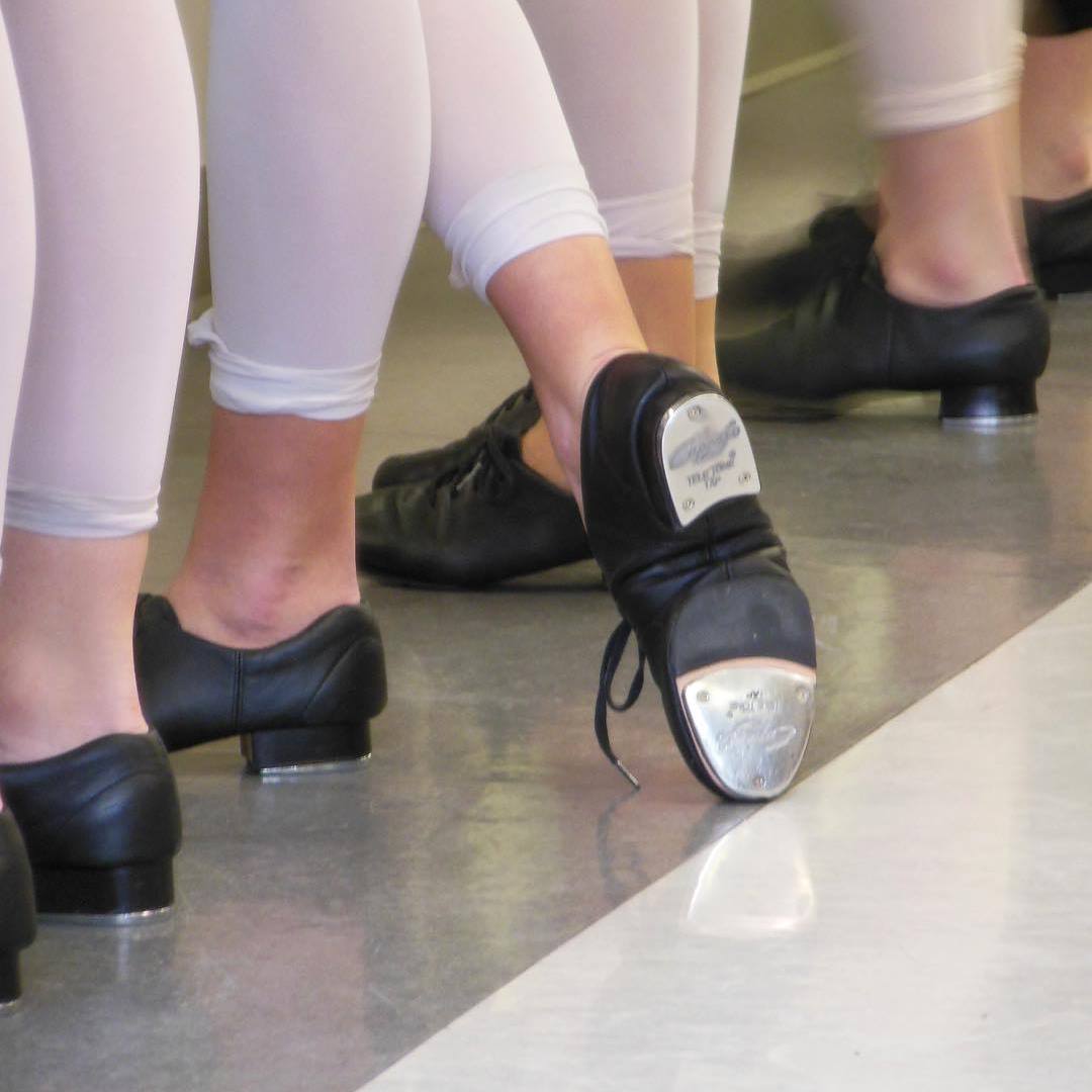 divine-dance-tweed-quality-dancewear-dance-shoes-accessories