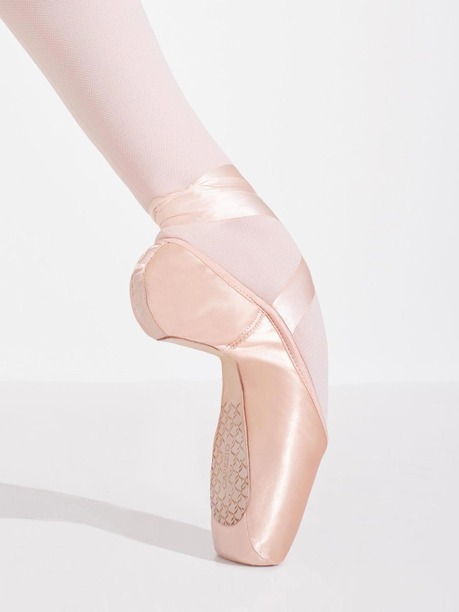 Capezio Cambré Broad Toe 